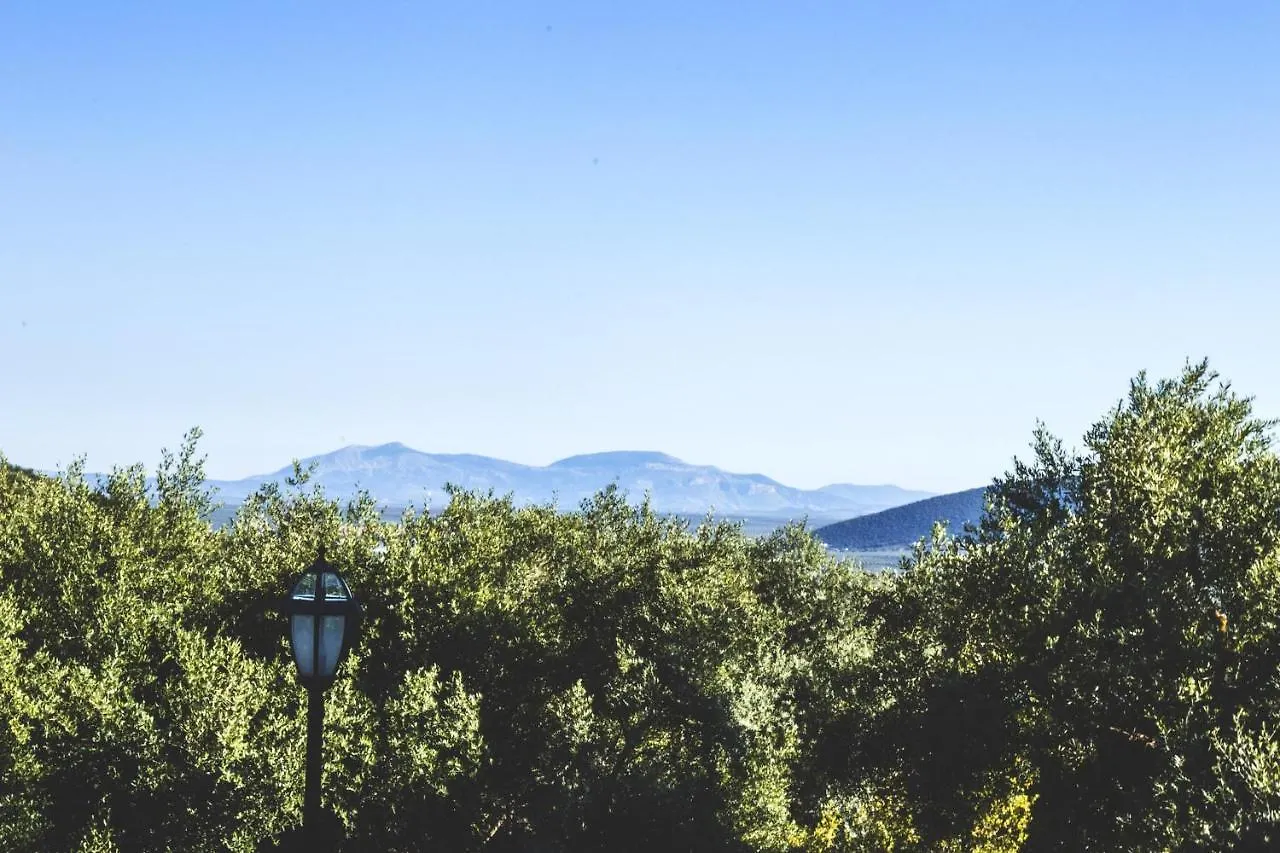Cosy House In Estepa With Mountain View Lora de Estepa